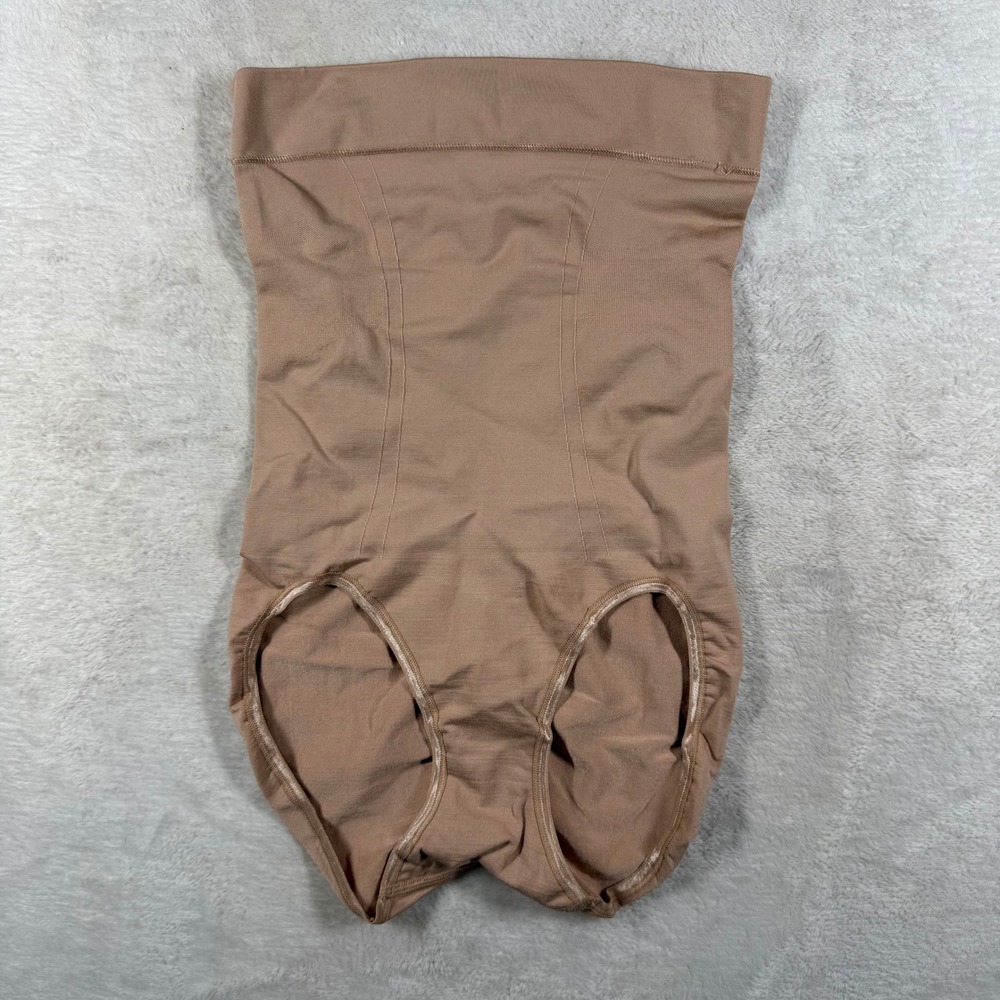 Victoria's Secret Bold Hold High-Waist Shaper Brief Beige Small 295023-11/14